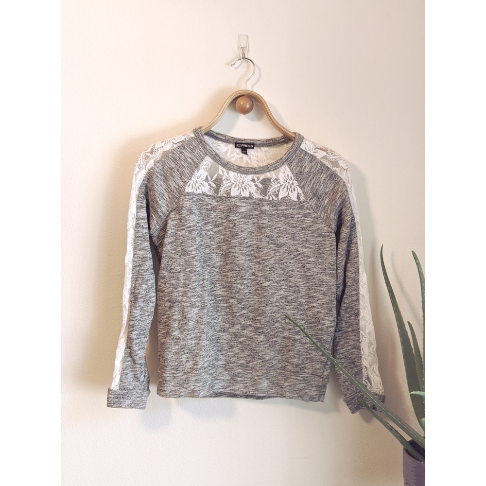 Grey sweater